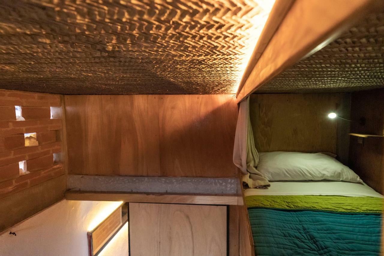 Punto Df - Airport Hostel Мексико Сити Екстериор снимка